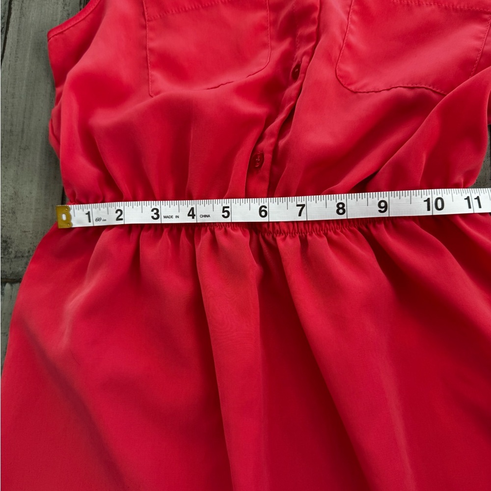 Elegant Coral Button Down Sleeveless Dress - Picture 7 of 8